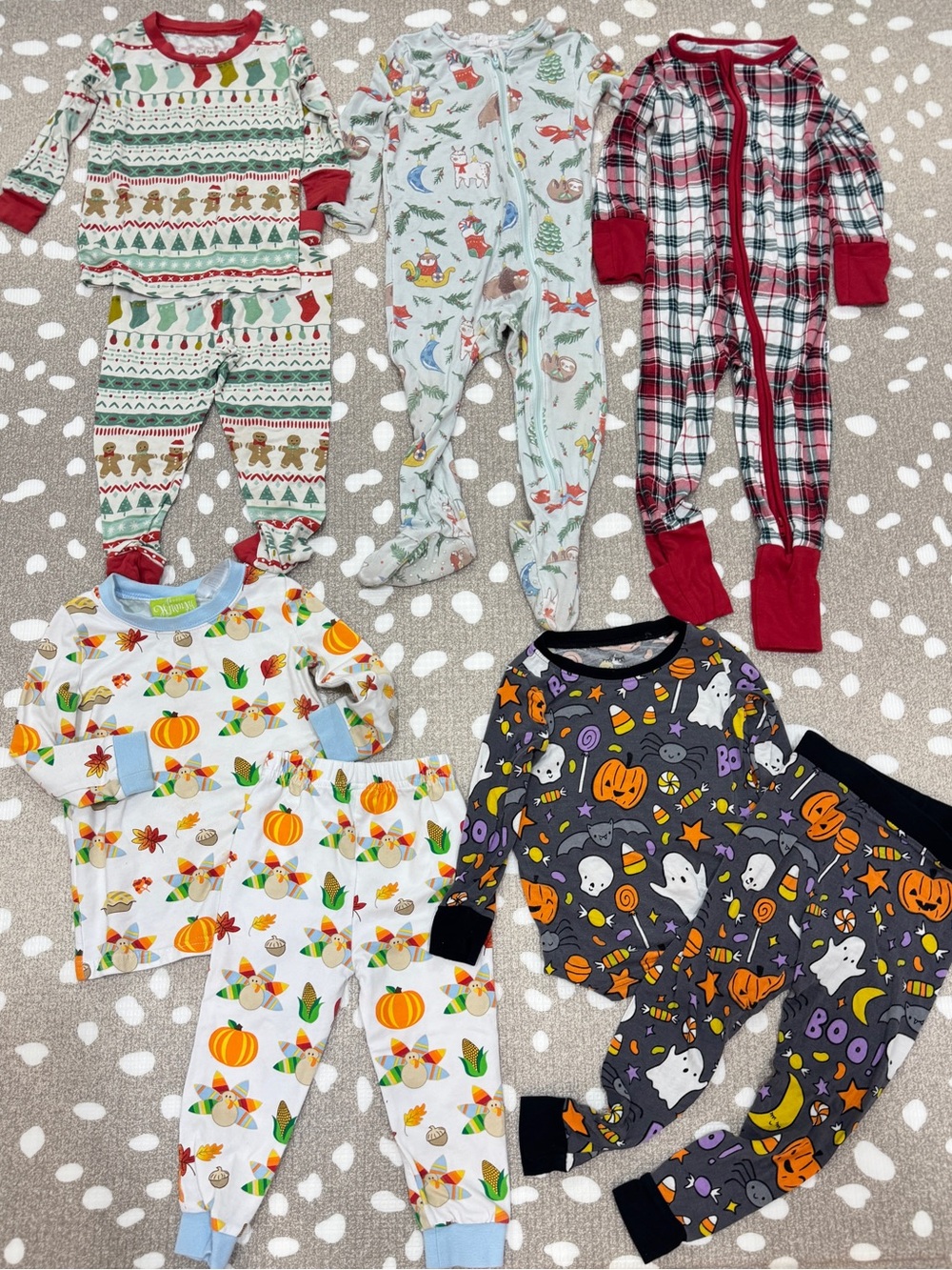 Lot of 7 Bamboo footies pajamas sets zippy Christmas halloween plaid toddler boy